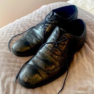 Johnston & Murphy Select Black Leather Oxfords